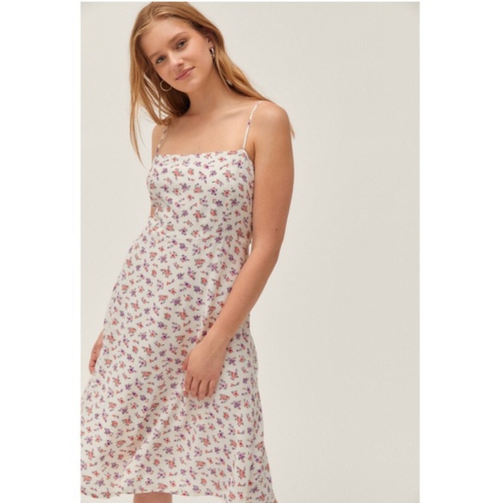 UO Ashlee Floral Midi Dress